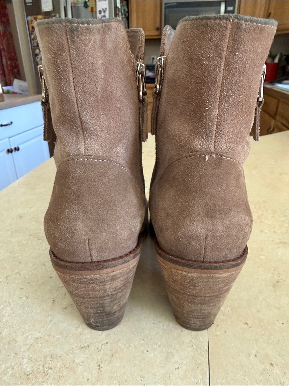 SoftWalk suede booties - Picture 4 of 7